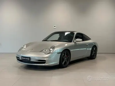 Usata Porsche 996 320 CV (235 kW) 2002 Grigio Cabrio