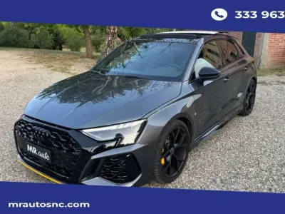 Usata Audi RS3 Comfort 400 CV (294 kW) 2022 Grigio Berlina