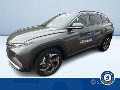 Usata Hyundai Tucson 265 CV (194 kW) 2024 Grigio metallizzato SUV