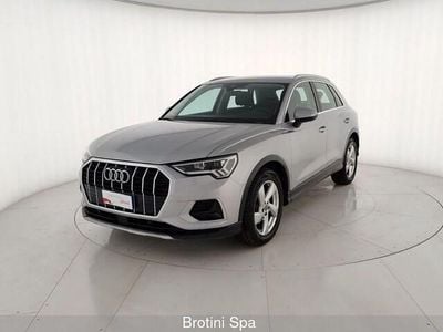 Begagnad Audi Q3 Advanced 150 HK (110 kW) 2020 Silver SUV