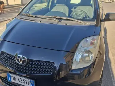 Usata Toyota Yaris 69 CV (50 kW) 2006 Berlina
