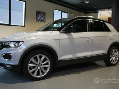 Usata VW T-Roc Advance 150 CV (110 kW) 2019 Bianco SUV
