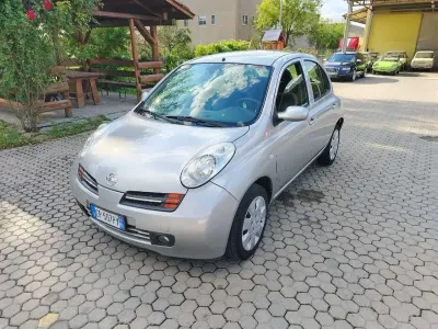 Usata Nissan Micra Acenta 80 CV (58 kW) 2004 Argento Utilitaria
