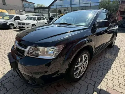 Usata Fiat Freemont Lounge 170 CV (125 kW) 2014 Nero SUV