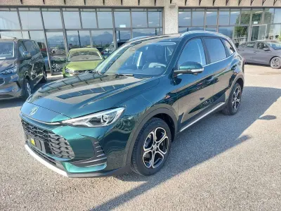 Nuova MG ZS Comfort 116 CV (85 kW) 2026 Verde SUV