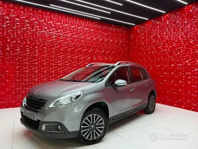 Usata Peugeot 2008 Access 82 CV (60 kW) 2015 Grigio SUV