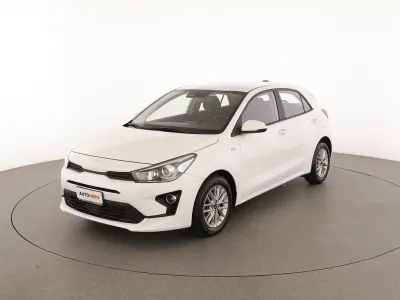 Usata Kia Rio Style 101 CV (74 kW) 2021 Bianco