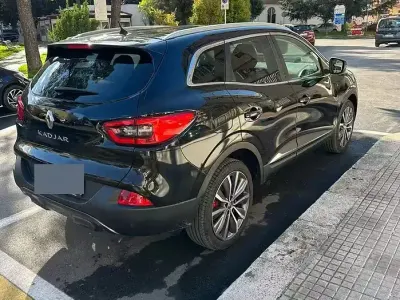 Usata Renault Kadjar Bose Edition 110 CV (80 kW) 2016 Nero SUV