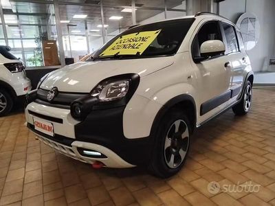 Usata Fiat Panda Cross Cross 69 CV (50 kW) 2024 Bianco gelato / pastello Utilitaria
