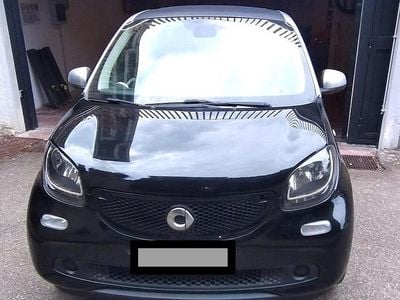 Usata Smart ForFour Passion 70 CV (51 kW) 2015 Nero Utilitaria