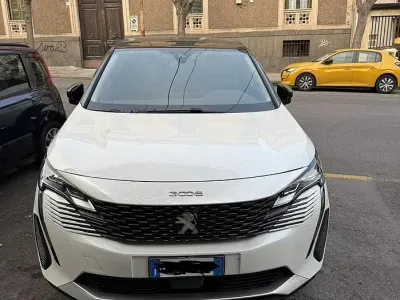 Usata Peugeot 3008 120 CV (88 kW) 2022 SUV