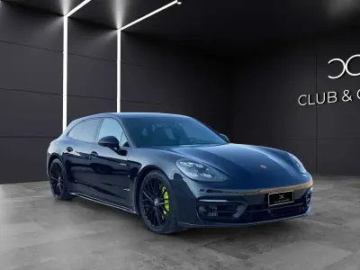 Usata Porsche Panamera 4S E-Hybrid Sport Turismo Sport Turismo 560 CV (411 kW) 2020 Nero jet met Station wagon