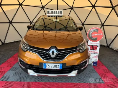 Usata Renault Captur Intens 90 CV (66 kW) 2018 Marrone SUV