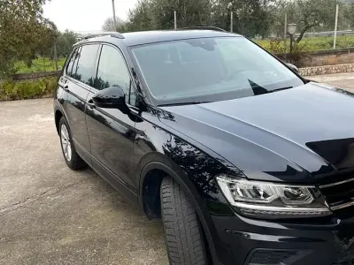 Usata VW Tiguan 150 CV (110 kW) 2020 Nero SUV