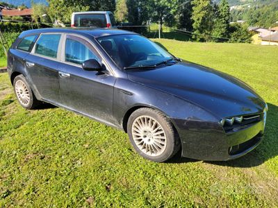 Alfa Romeo 159