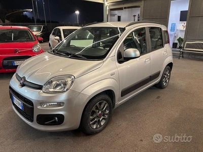 Grigio Usata 2016 Fiat Panda Lounge Berlina | 5999 € (Buon prezzo)