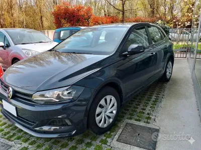 Usata VW Polo Trendline 65 CV (47 kW) 2019 Nero Utilitaria
