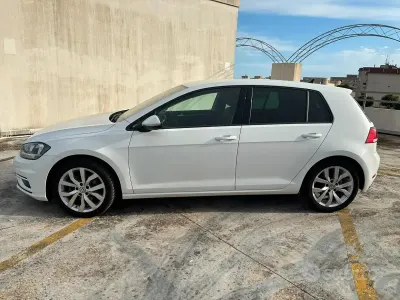 Usata VW Golf VII Highline 116 CV (85 kW) 2019 Bianco Berlina