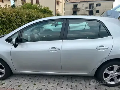 Usata Toyota Auris