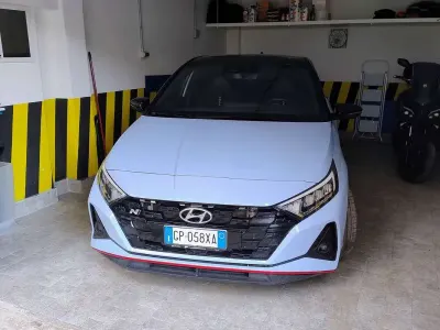 Usata Hyundai i20 N Performance 204 CV (150 kW) 2023 Blu/azzurro Utilitaria