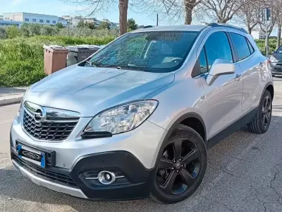 Begagnad Opel Mokka Cosmo 131 HK (96 kW) 2013 Grå SUV