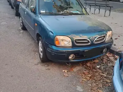 Usata Nissan Micra 54 CV (39 kW) 2001 Bluazzurro Utilitaria