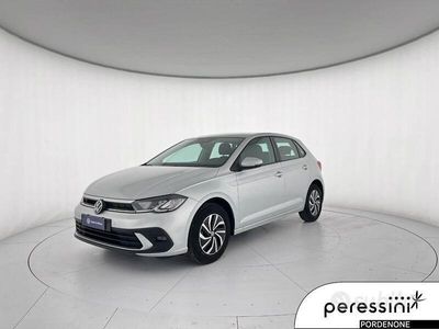Usata VW Polo Life 95 CV (69 kW) 2024 Argento metallizzato Berlina