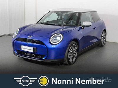 Nuova Mini Cooper Classic 135 kW (184 CV) 2025 Blu Utilitaria