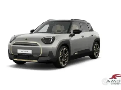 Nuova Mini Aceman Favoured 135 kW (184 CV) 2026 Grigio SUV