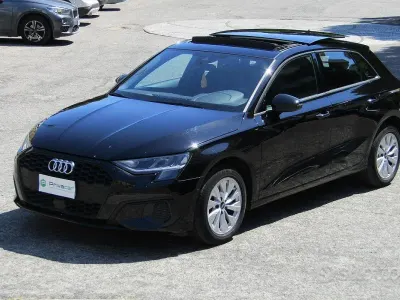 Usata Audi A3 Sportback Business 116 CV (85 kW) 2020 Nero Utilitaria