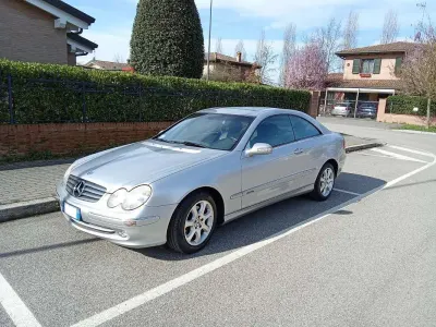 Käytetty Mercedes CLK320 Elegance 218 HP (160 kW) 2003 Harmaa Coupe - kaksiovinen