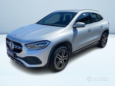 Mercedes GLA200