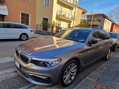 Usata BMW 520 Luxury Line 190 CV (139 kW) 2018 Argento Station wagon