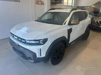 Nuova Dacia Duster Extreme 122 CV (89 kW) 2026 Bianco SUV