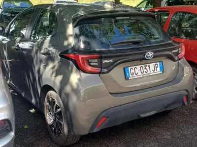 Usata Toyota Yaris Hybrid