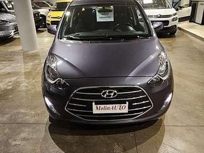 Usata Hyundai ix20 118 CV (86 kW) 2019 Blu/azzurro Utilitaria