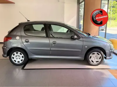 Usata Peugeot 206 75 CV (55 kW) 2008 Grigio Berlina