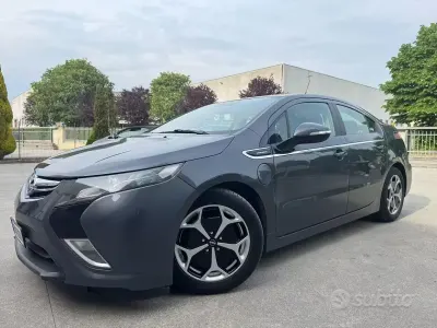 Usata Opel Ampera 151 CV (111 kW) 2014 Grigio Utilitaria