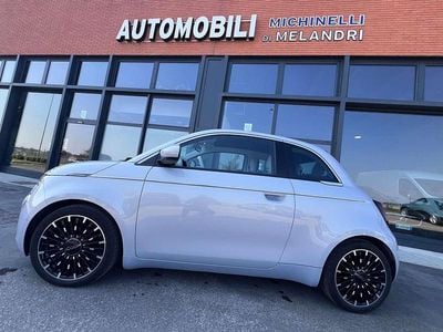 Usata Fiat 500e La Prima 42 kW (58 CV) 2025 Argento Cabrio