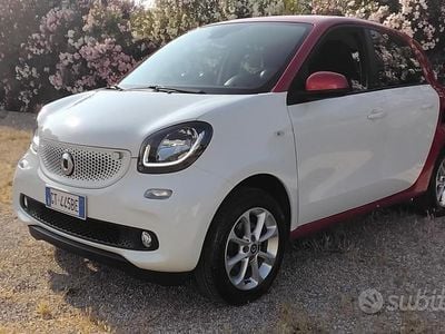 Usata Smart ForFour Passion 89 CV (65 kW) 2018 Bianco Utilitaria