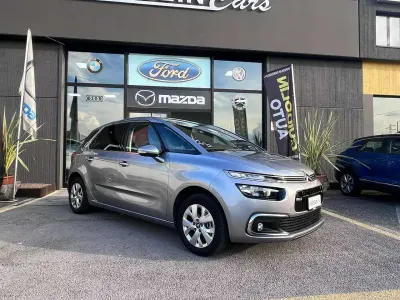 Usado Citroën C4 Picasso 120 CV (88 kW) 2017 Plateado Monovolumen