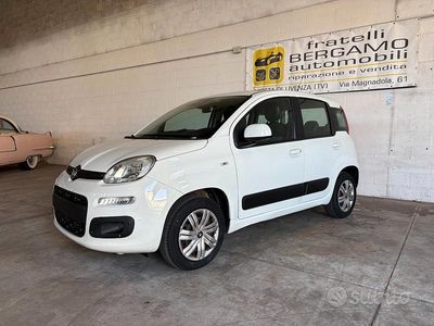 Usata Fiat Panda Lounge 69 CV (50 kW) 2018 Bianco Utilitaria