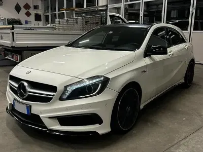 Usata Mercedes A45 AMG AMG 381 CV (280 kW) 2015 Bianco Utilitaria