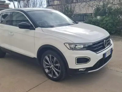 Usata VW T-Roc Business 116 CV (85 kW) 2019 SUV