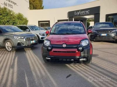 Nuova Fiat Panda S 2025 Rosso Utilitaria