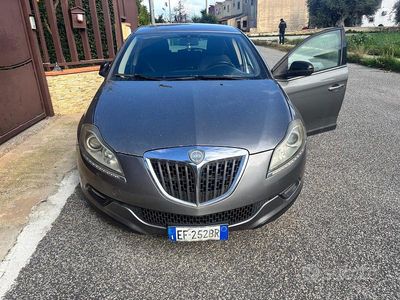 Usata Lancia Delta 2010 Grigio Utilitaria