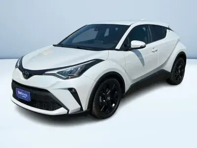 Usata Toyota C-HR Trend 122 CV (89 kW) 2022 Bianco SUV