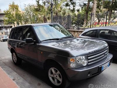 Usado Land Rover Range Rover Vogue 177 HP (130 kW) 2004 SUV