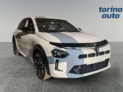 Nuova Lancia Ypsilon 101 CV (74 kW) 2025 Bianco Utilitaria