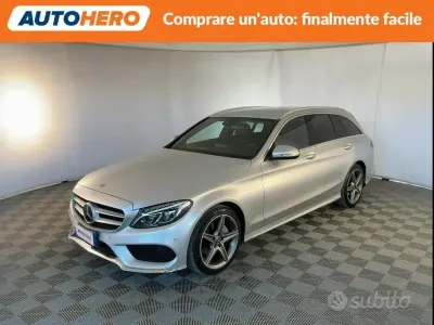 Usata Mercedes C220 Premium 170 CV (125 kW) 2018 Grigio Station wagon